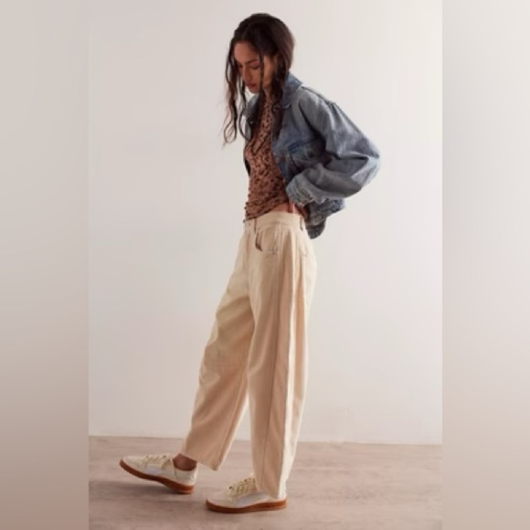 Free people Good Luck Mid-Rise Cord Barrel Jeans - Picture 5 of 8